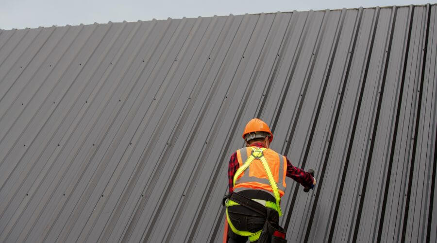 Expert top industrial roofings services in Walled Lake, MI